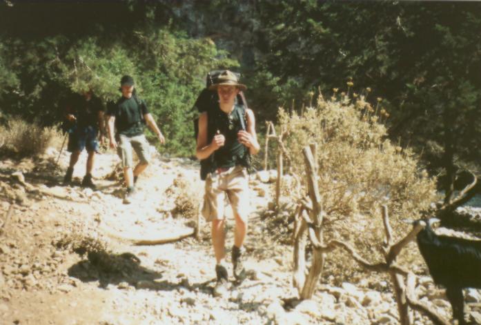 Hinein in die Imbros-Schlucht