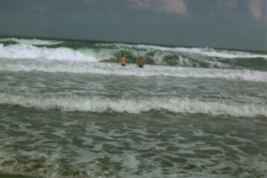 Ein letztes erfrischendes Bad im Meer