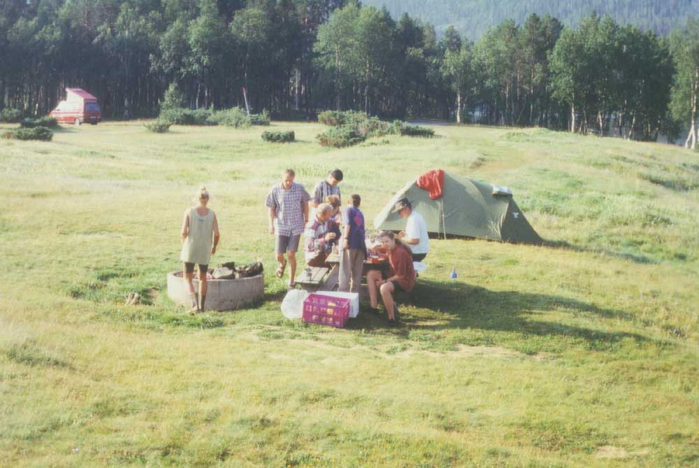 Empfehlenswertes Freicamper-Pltzchen auf der Parallelstrae zur E6 im Espedalen