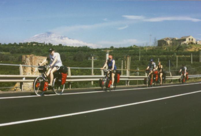 Und immer noch der Etna in Sichtweite