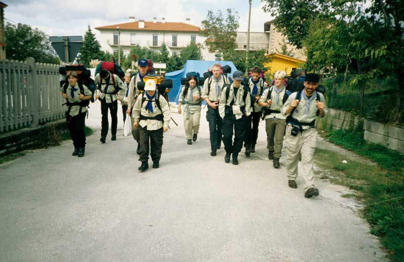 Schon auf den ersten Kilometern bis Colle bekommen wir einen ersten Eindruck vom Gewicht des Rucksacks