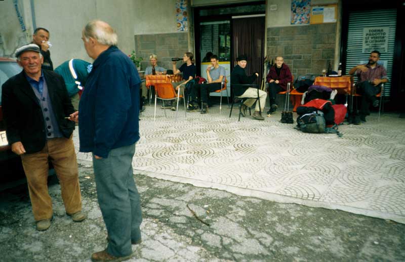 An der Bar bei Renzo in Colfiorito