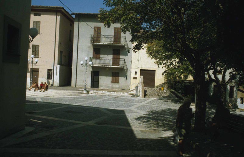 Auf der Piazza von Colle